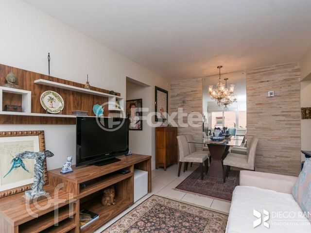 Apartamento com 70m², 2 dormitórios, 1 vaga, Auxiliadora em Porto Alegre