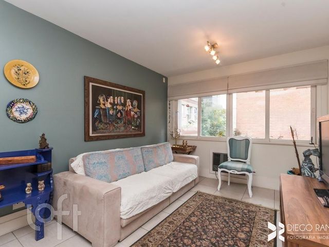 Apartamento com 70m², 2 dormitórios, 1 vaga, Auxiliadora em Porto Alegre