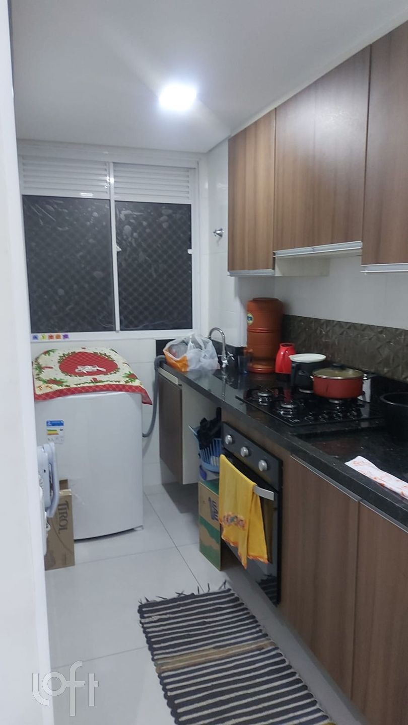 Apartamento à venda com 2 quartos, 41m² - Foto 4