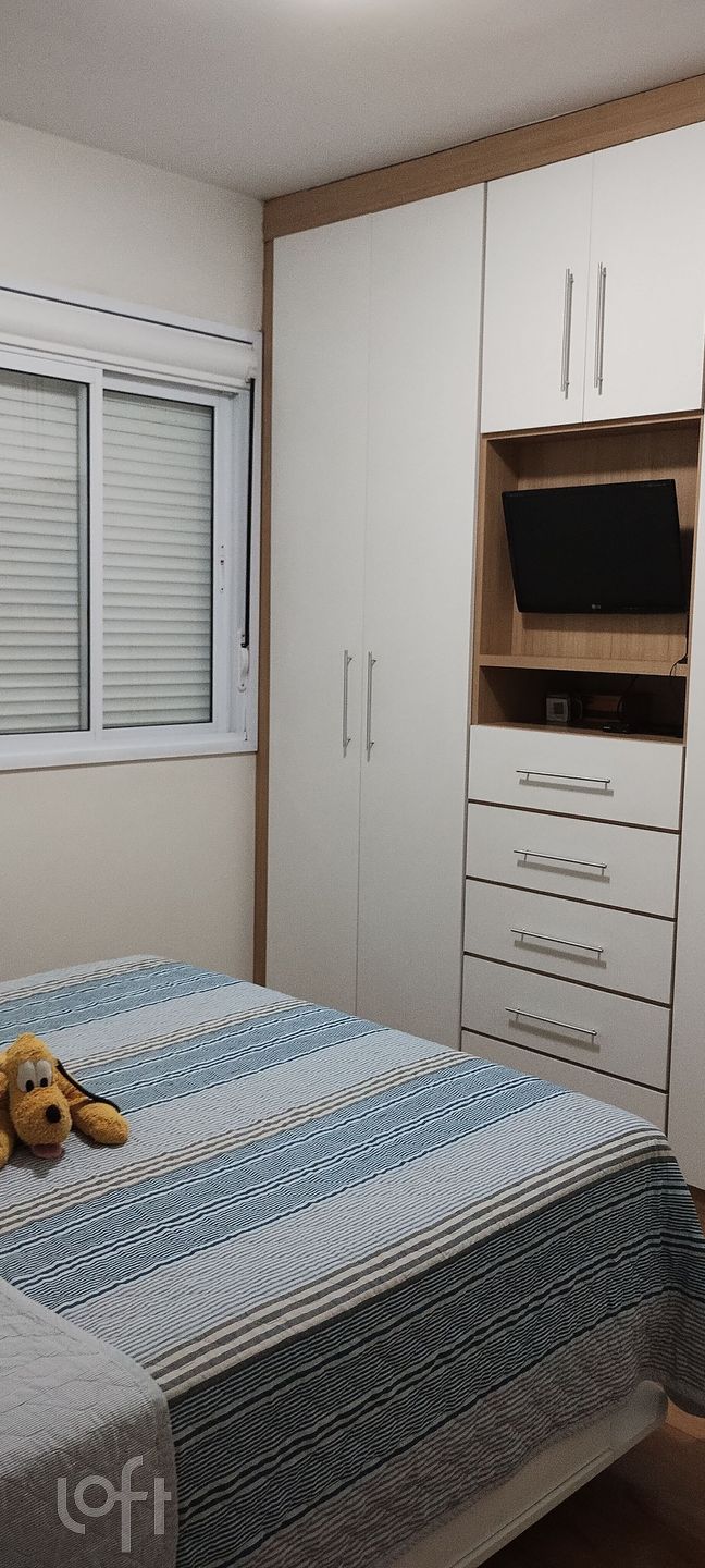 Apartamento à venda com 3 quartos, 137m² - Foto 9