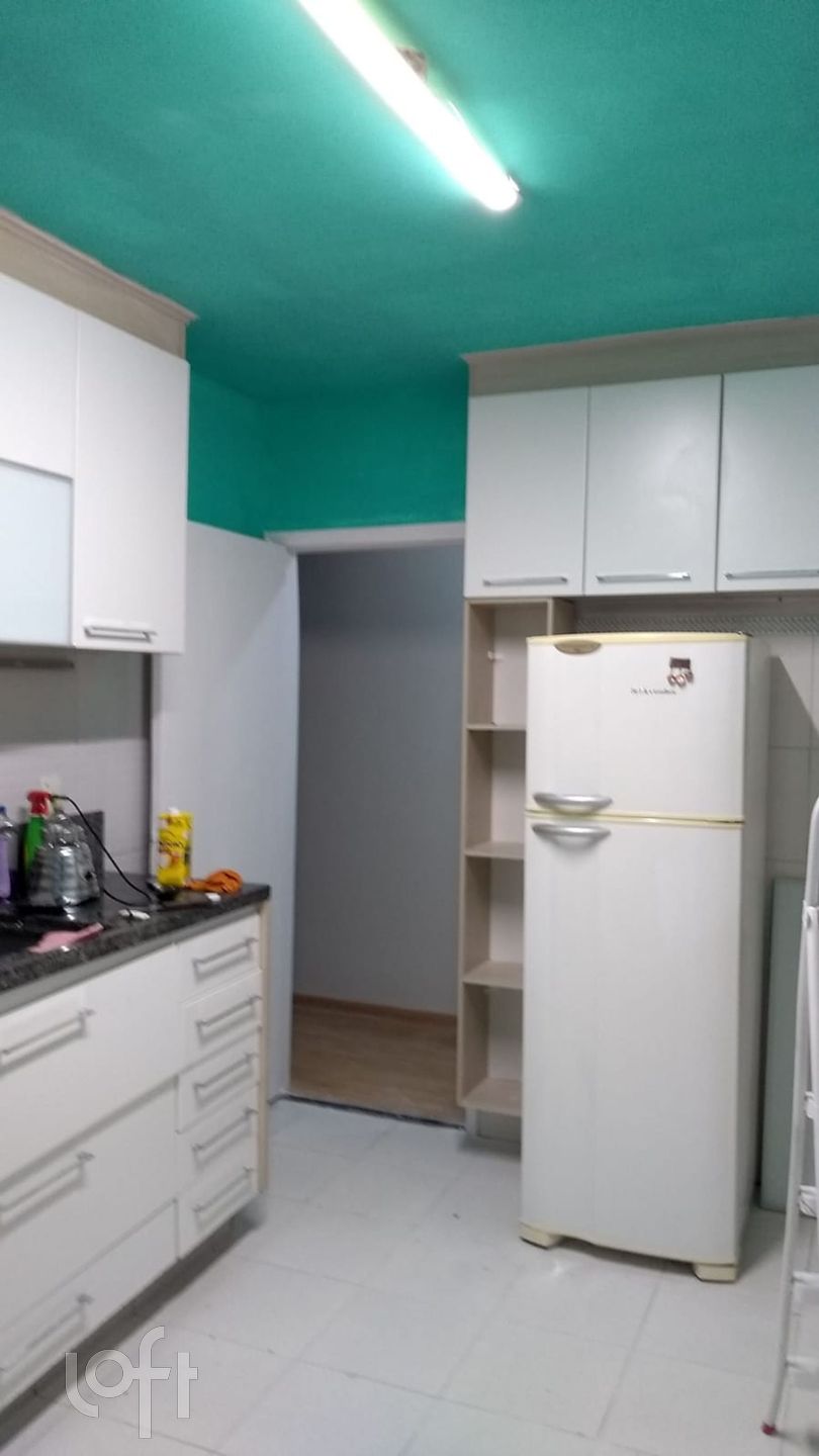 Apartamento à venda com 2 quartos, 70m² - Foto 6