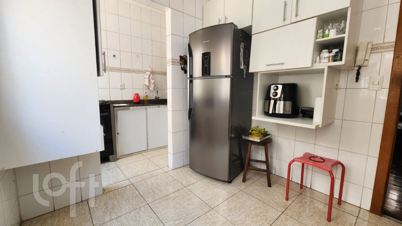 Apartamento à venda com 3 quartos, 170m² - Foto 5