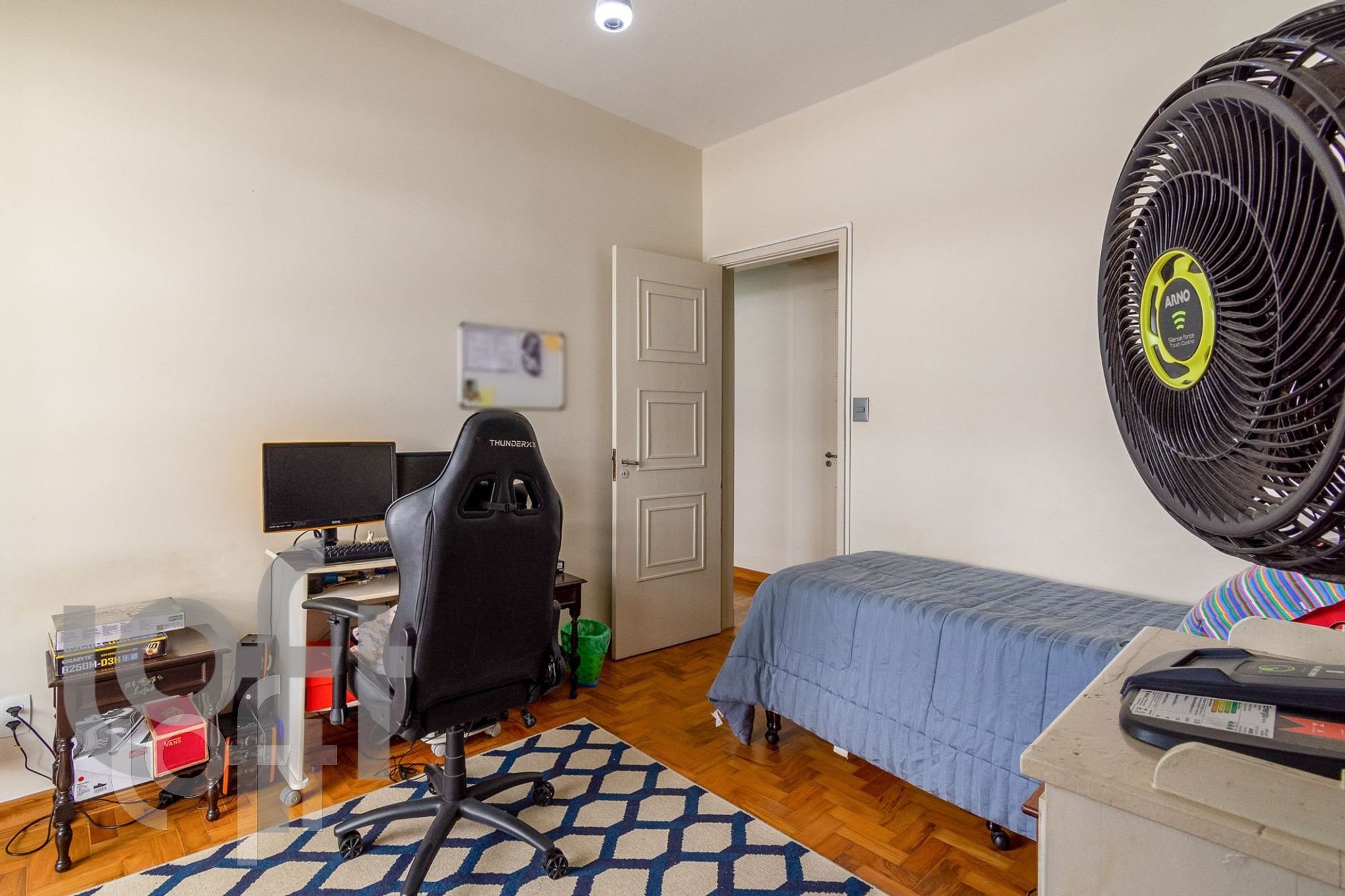 Apartamento à venda com 3 quartos, 167m² - Foto 8