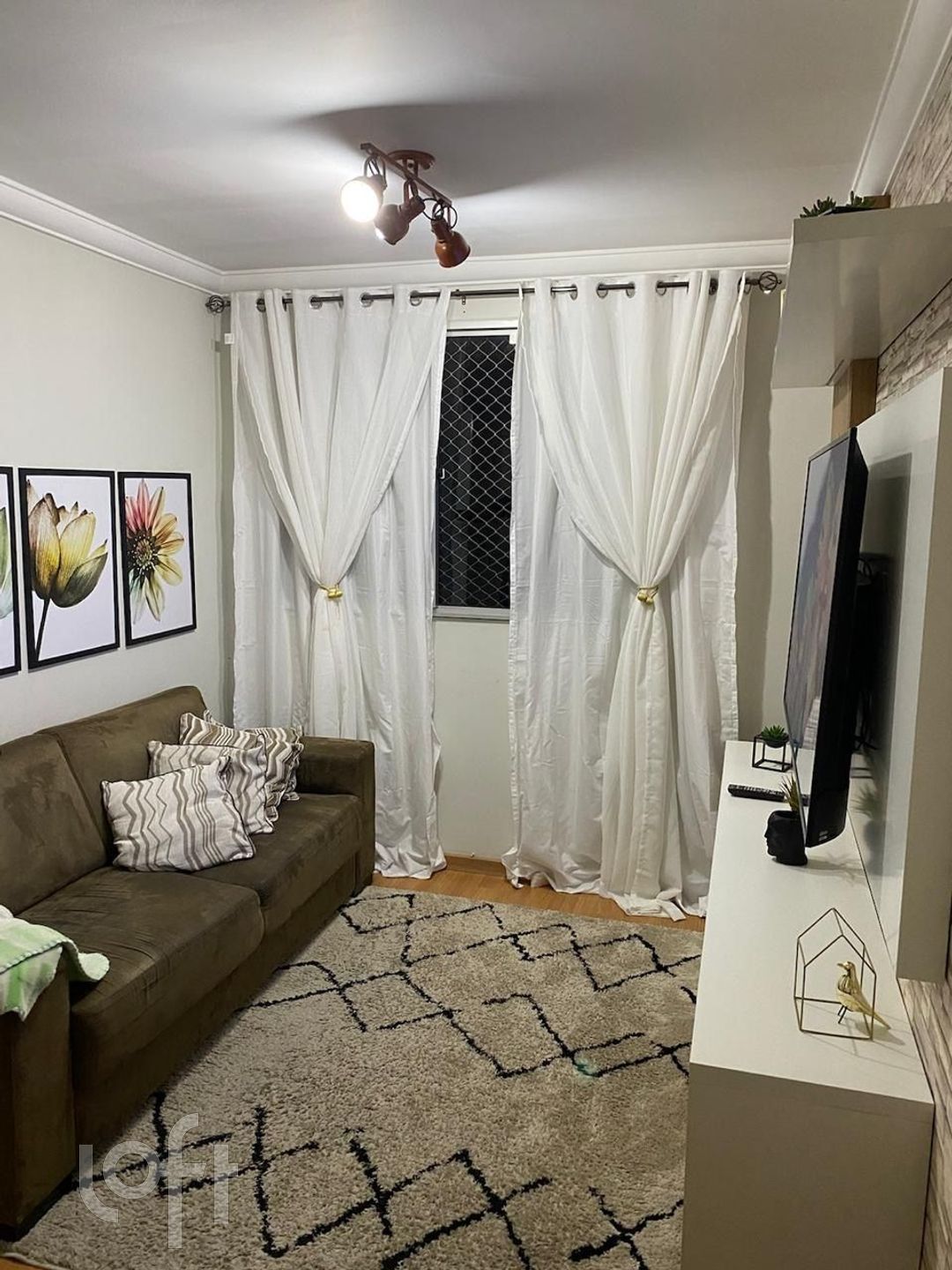 Apartamento à venda com 2 quartos, 52m² - Foto 1