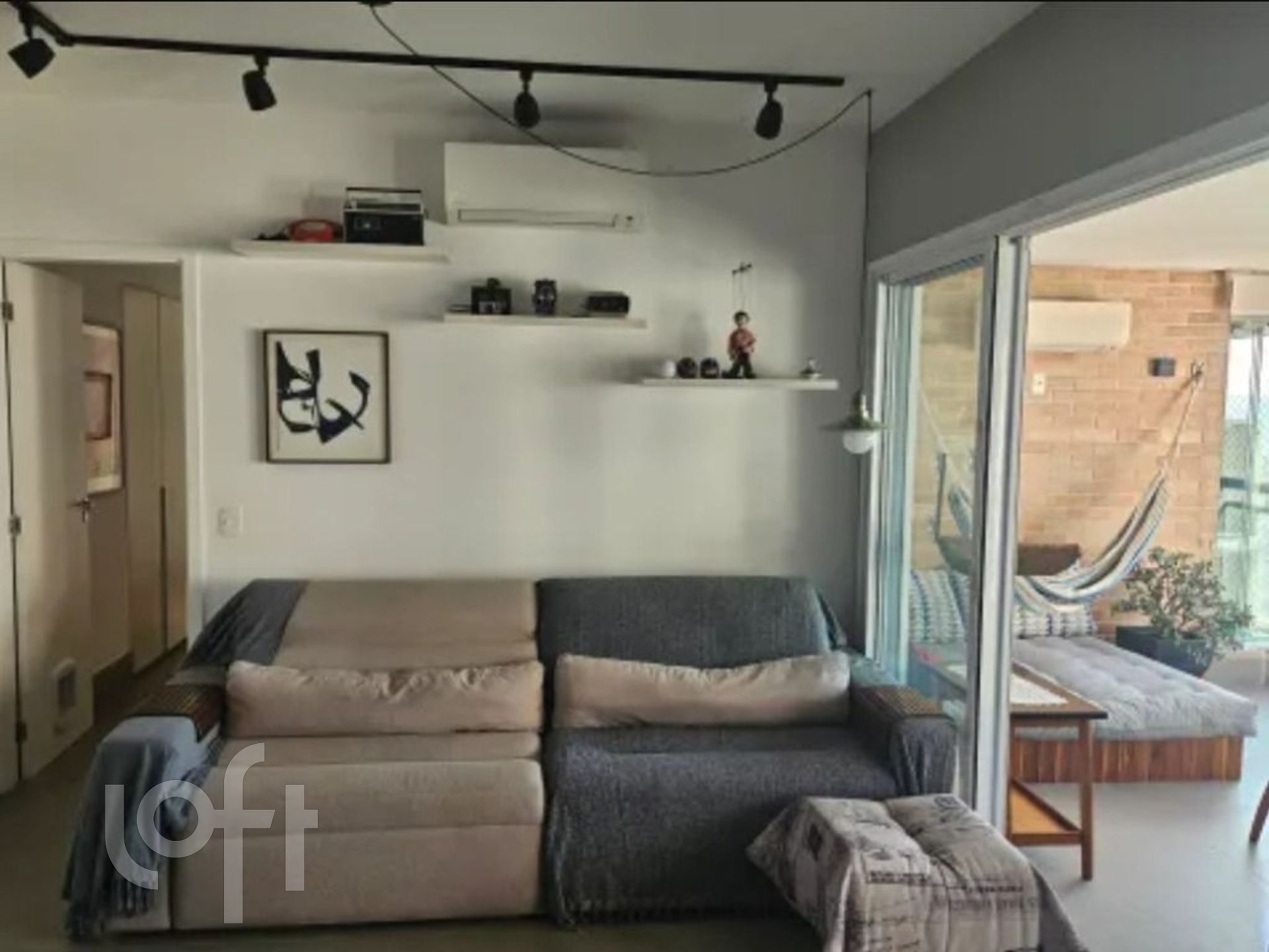 Apartamento à venda com 3 quartos, 117m² - Foto 4