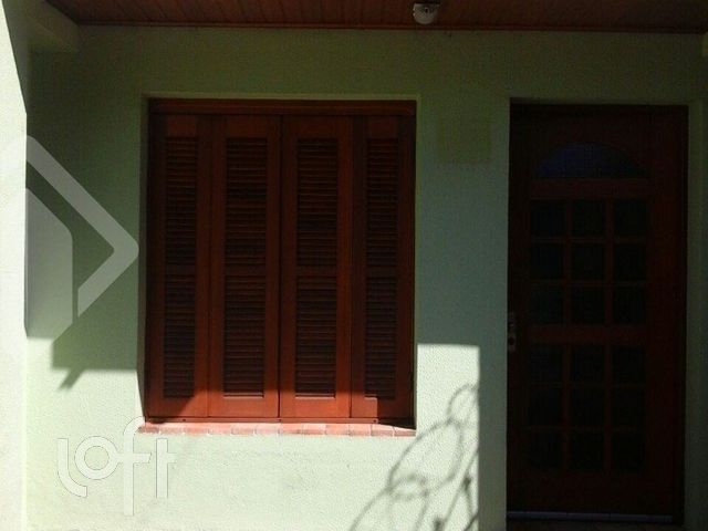 Casa com 136m², 3 dormitórios, 1 suíte, 1 vaga, Santana em Porto Alegre