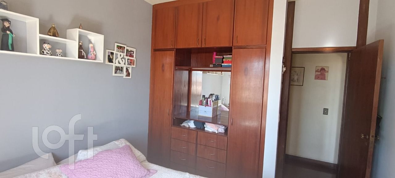 Casa à venda com 5 quartos, 285m² - Foto 14