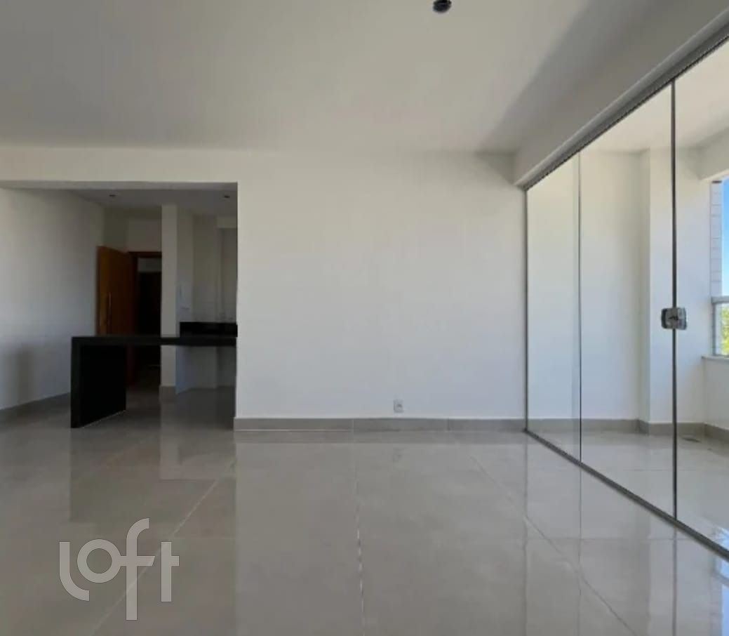 Apartamento à venda com 3 quartos, 90m² - Foto 2