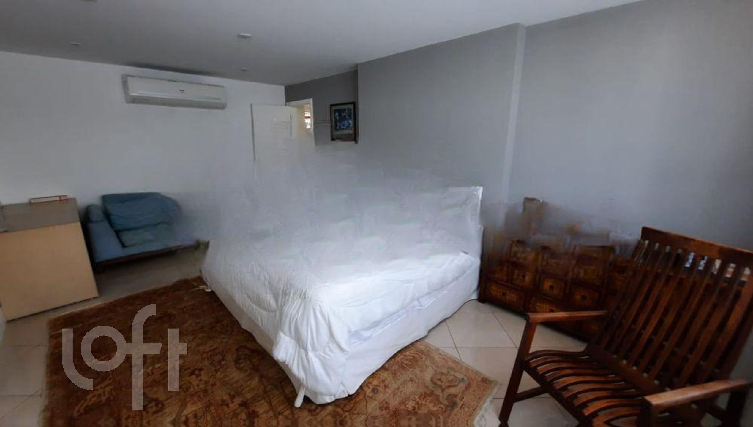 Apartamento à venda com 4 quartos, 400m² - Foto 1