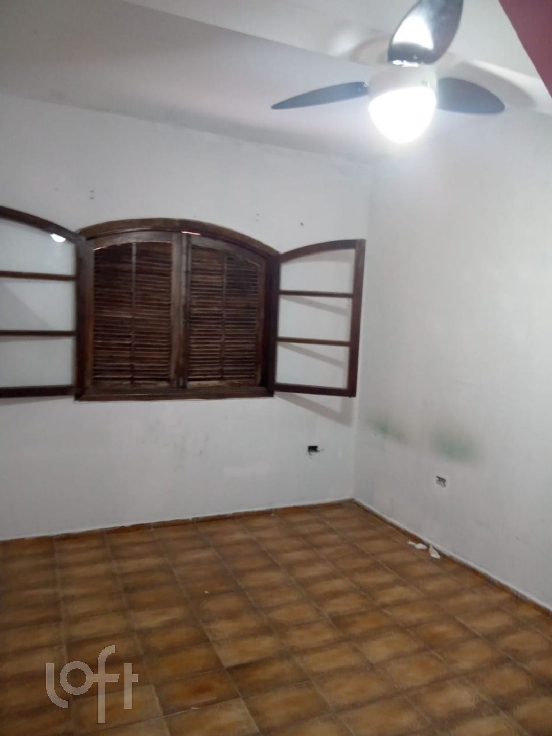 Casa à venda com 5 quartos, 250m² - Foto 7