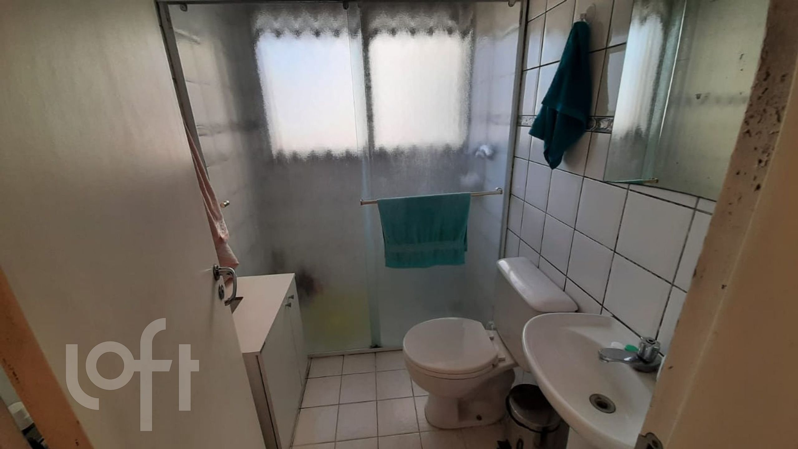 Apartamento à venda com 3 quartos, 102m² - Foto 2