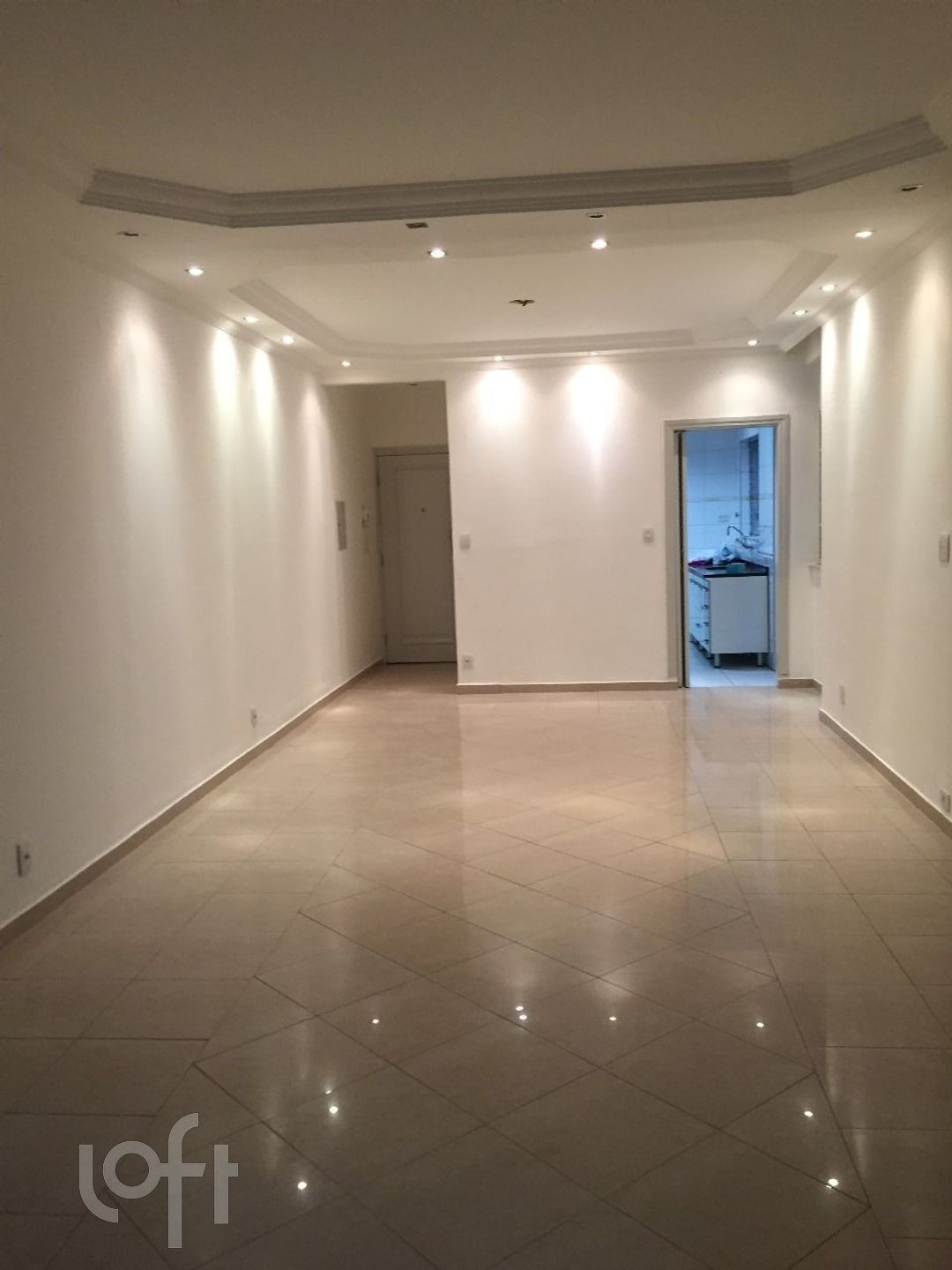 Apartamento à venda com 2 quartos, 105m² - Foto 4