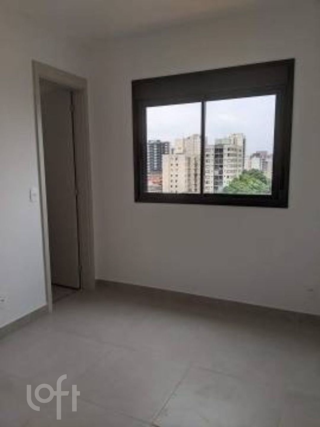 Apartamento à venda com 2 quartos, 62m² - Foto 3