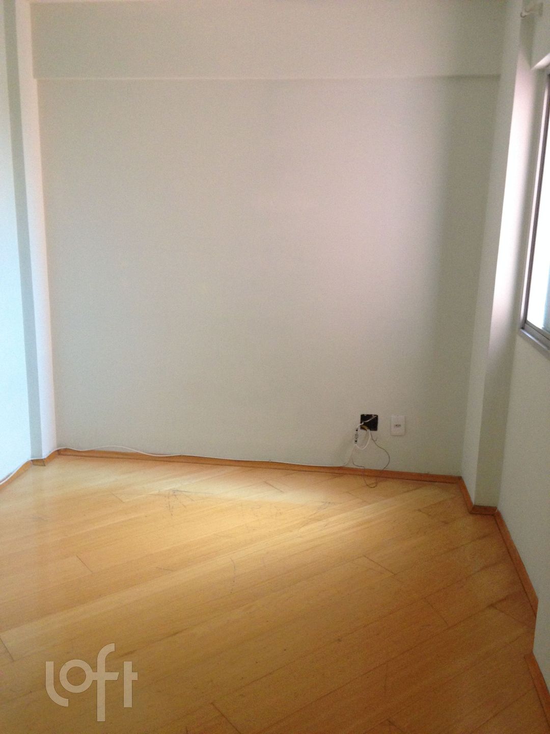 Apartamento à venda com 2 quartos, 70m² - Foto 1