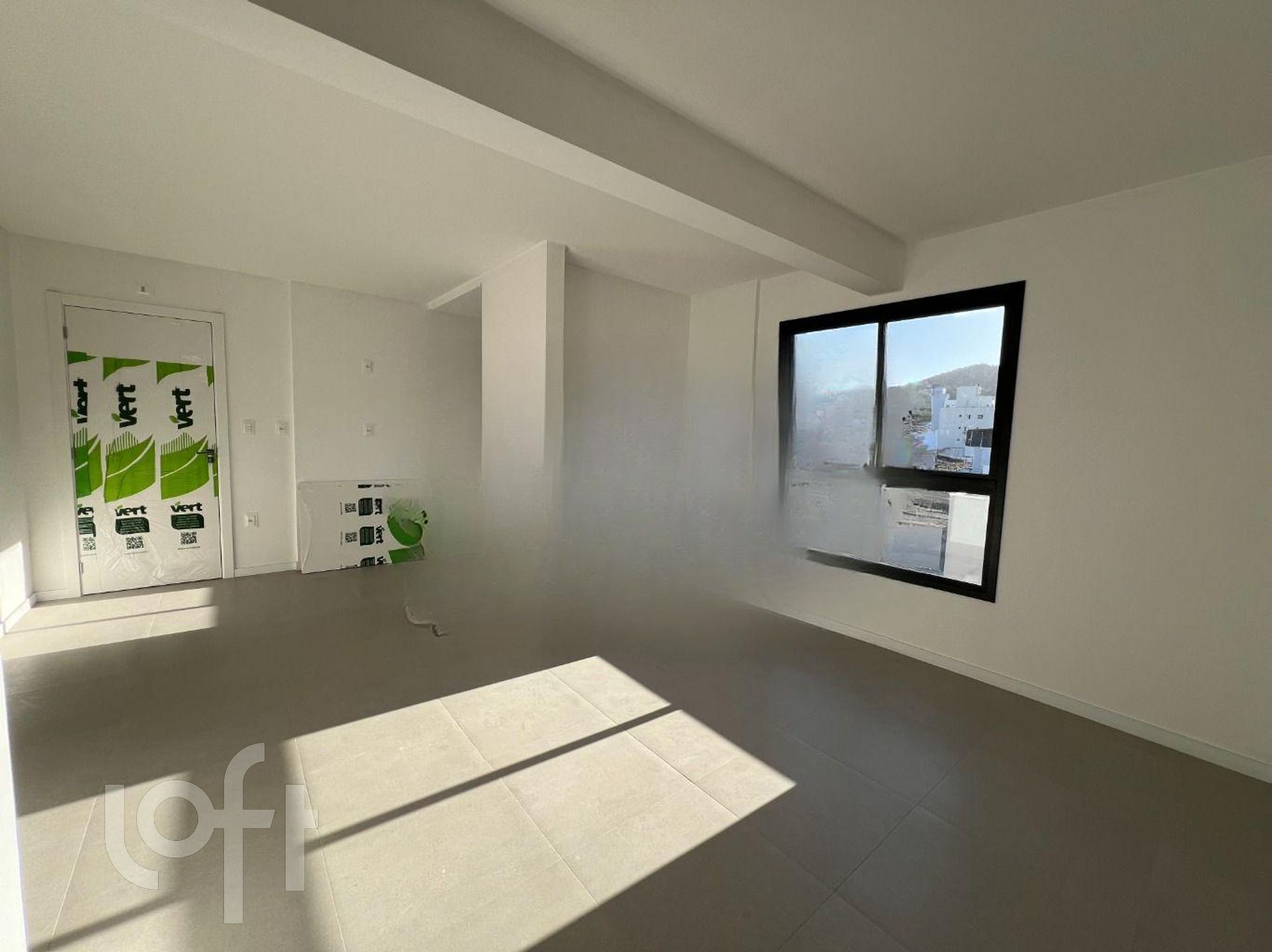 Apartamento à venda em Nações com 81 m², 3 quartos, 1 suíte, 1 vaga