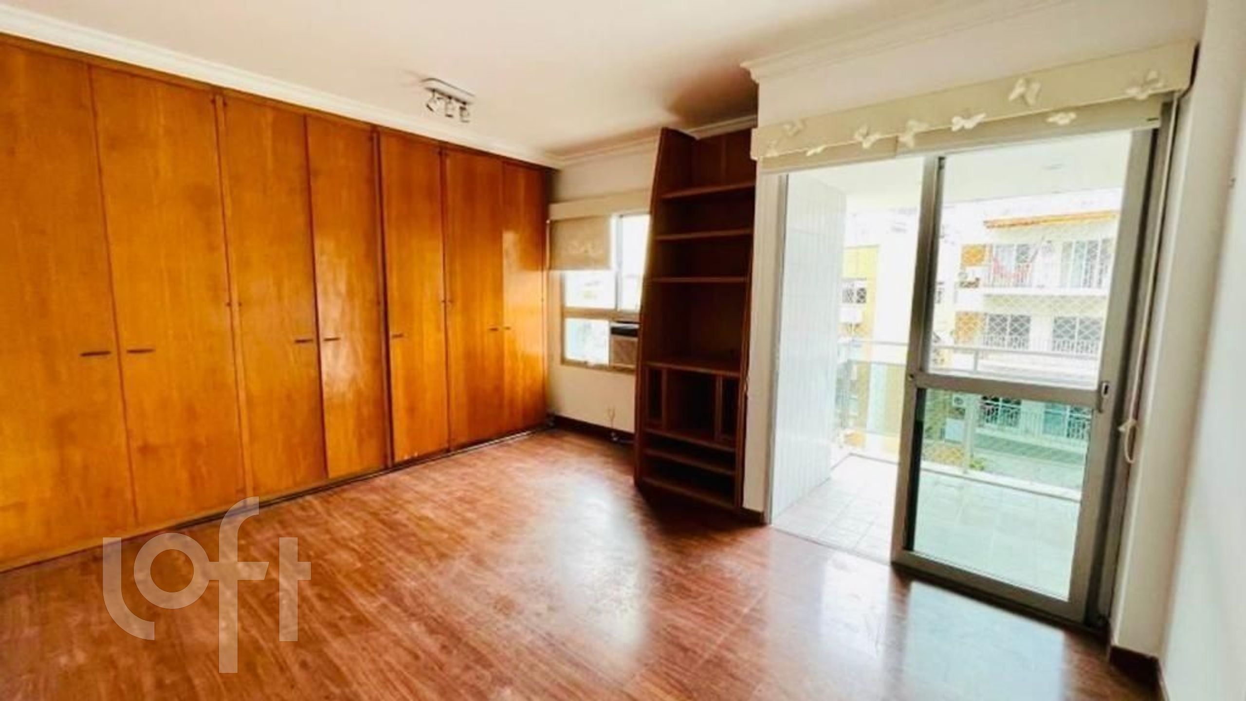 Apartamento à venda com 4 quartos, 270m² - Foto 18