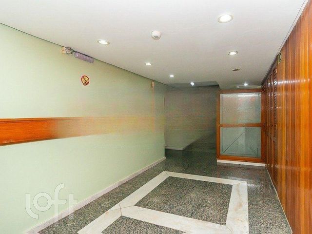 Apartamento com 96m², 3 dormitórios, 1 suíte, 1 vaga, Menino Deus em Porto Alegre