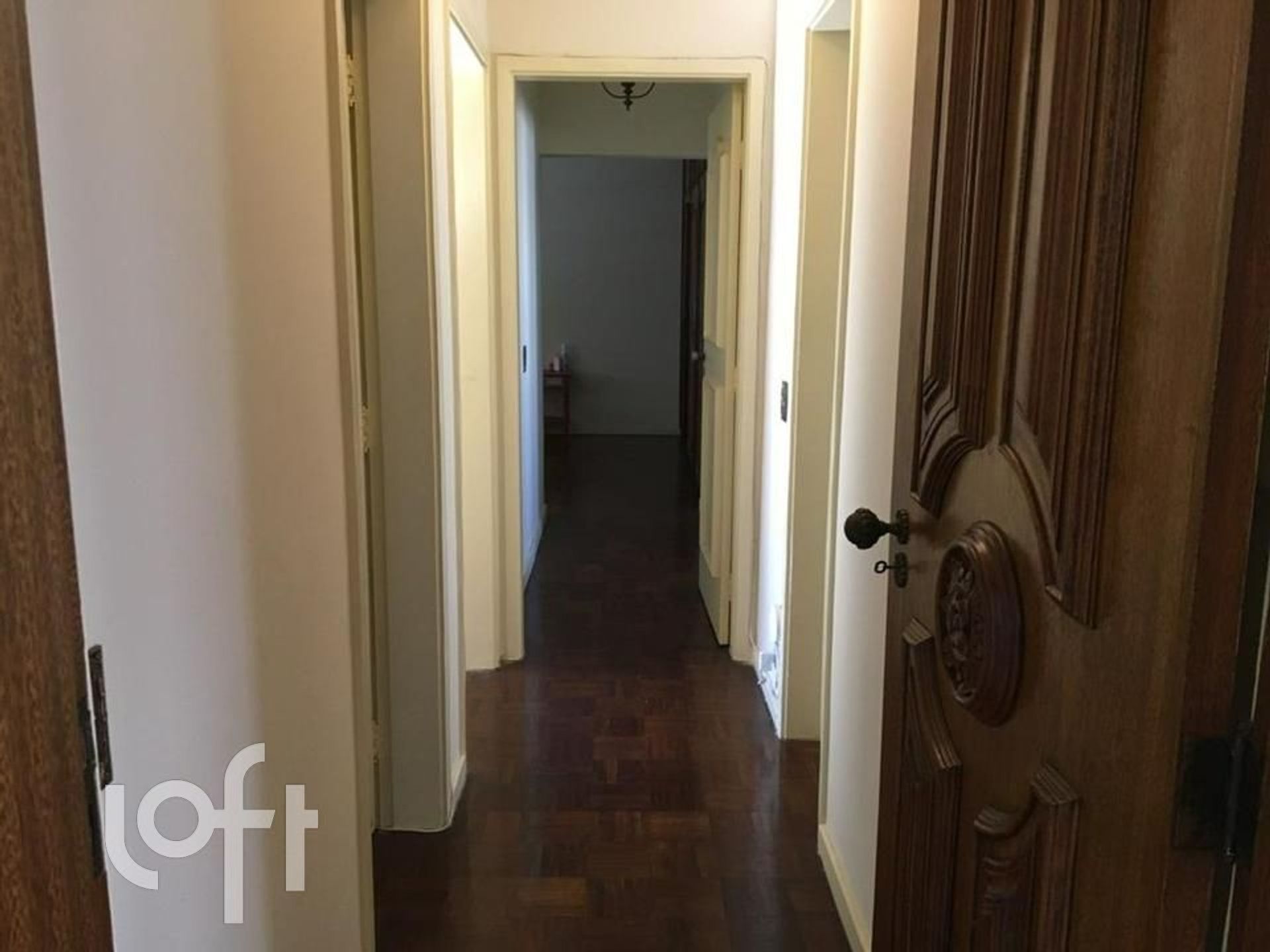 Apartamento à venda com 3 quartos, 200m² - Foto 18