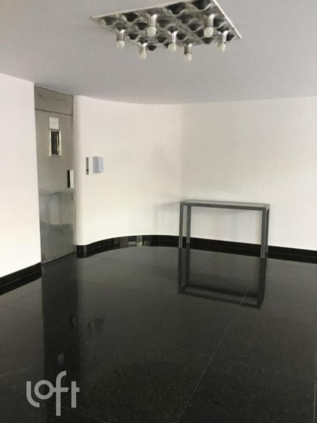 Apartamento à venda com 3 quartos, 200m² - Foto 24