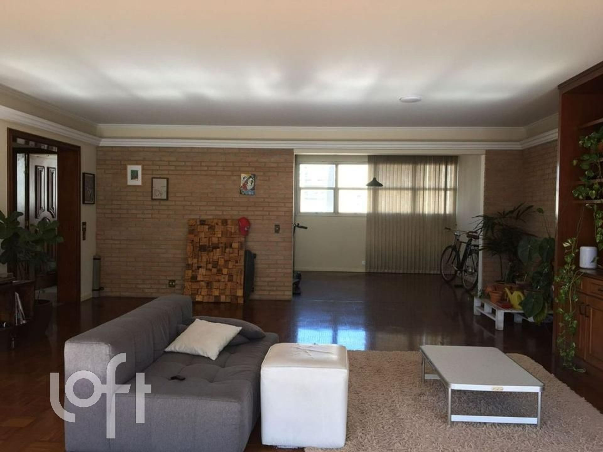 Apartamento à venda com 3 quartos, 200m² - Foto 33