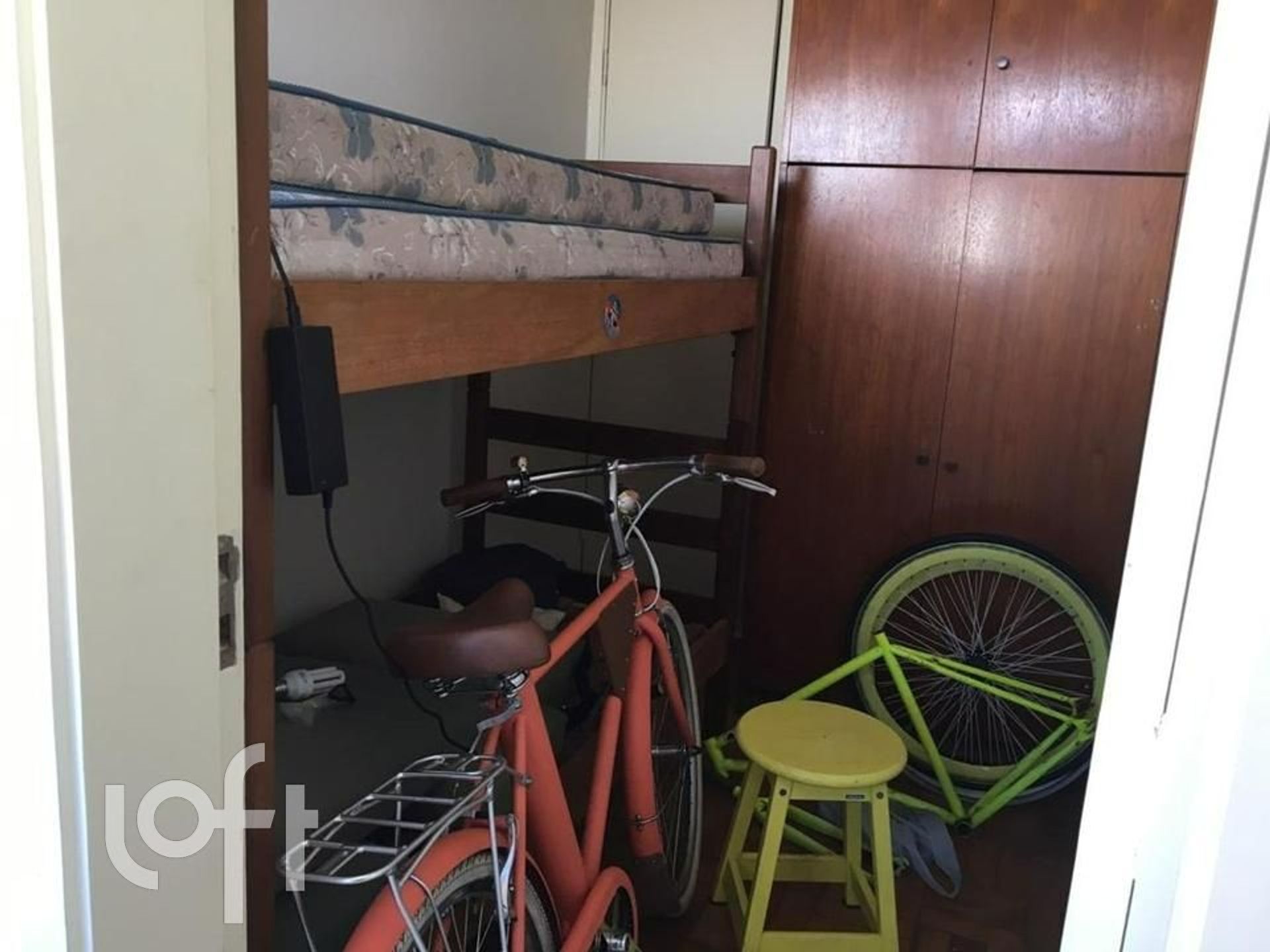 Apartamento à venda com 3 quartos, 200m² - Foto 31