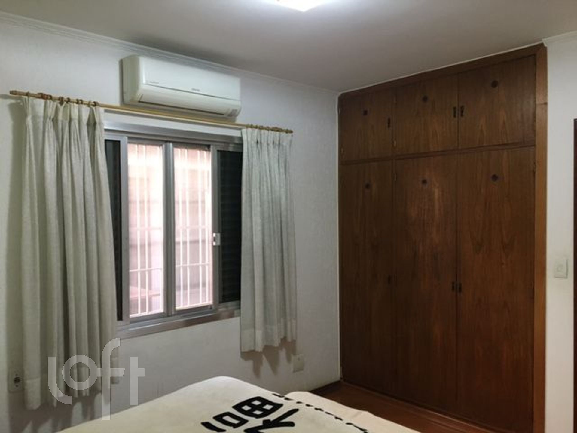 Casa à venda com 3 quartos, 234m² - Foto 14