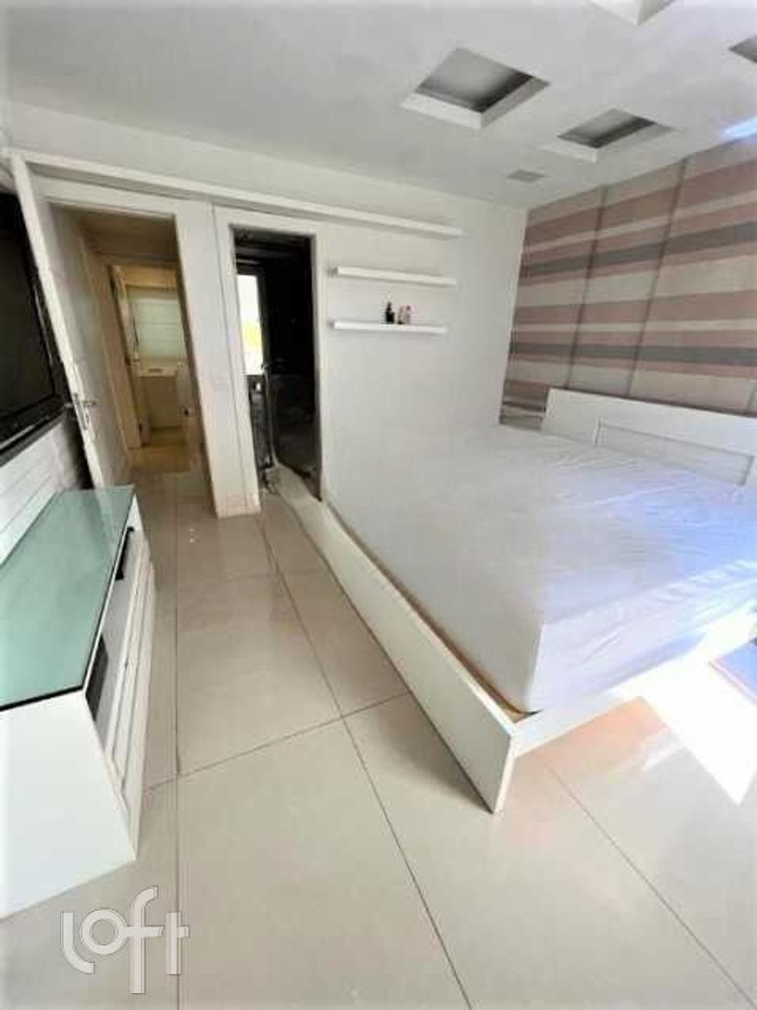 Apartamento à venda com 3 quartos, 122m² - Foto 47