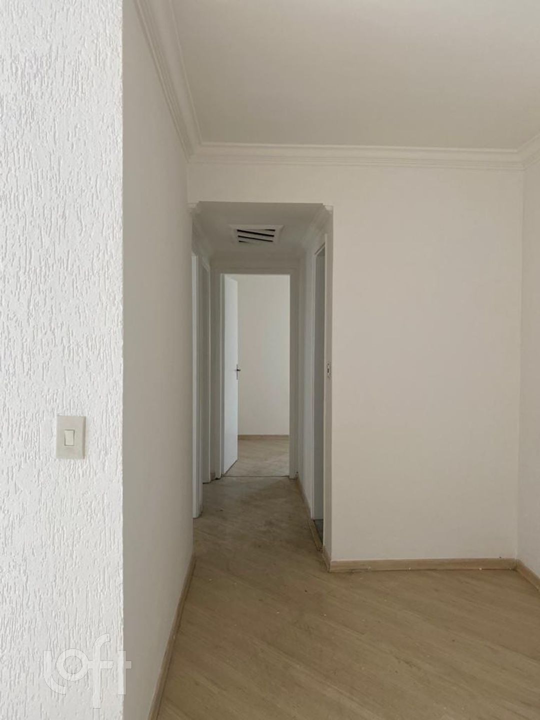 Apartamento à venda com 2 quartos, 72m² - Foto 3