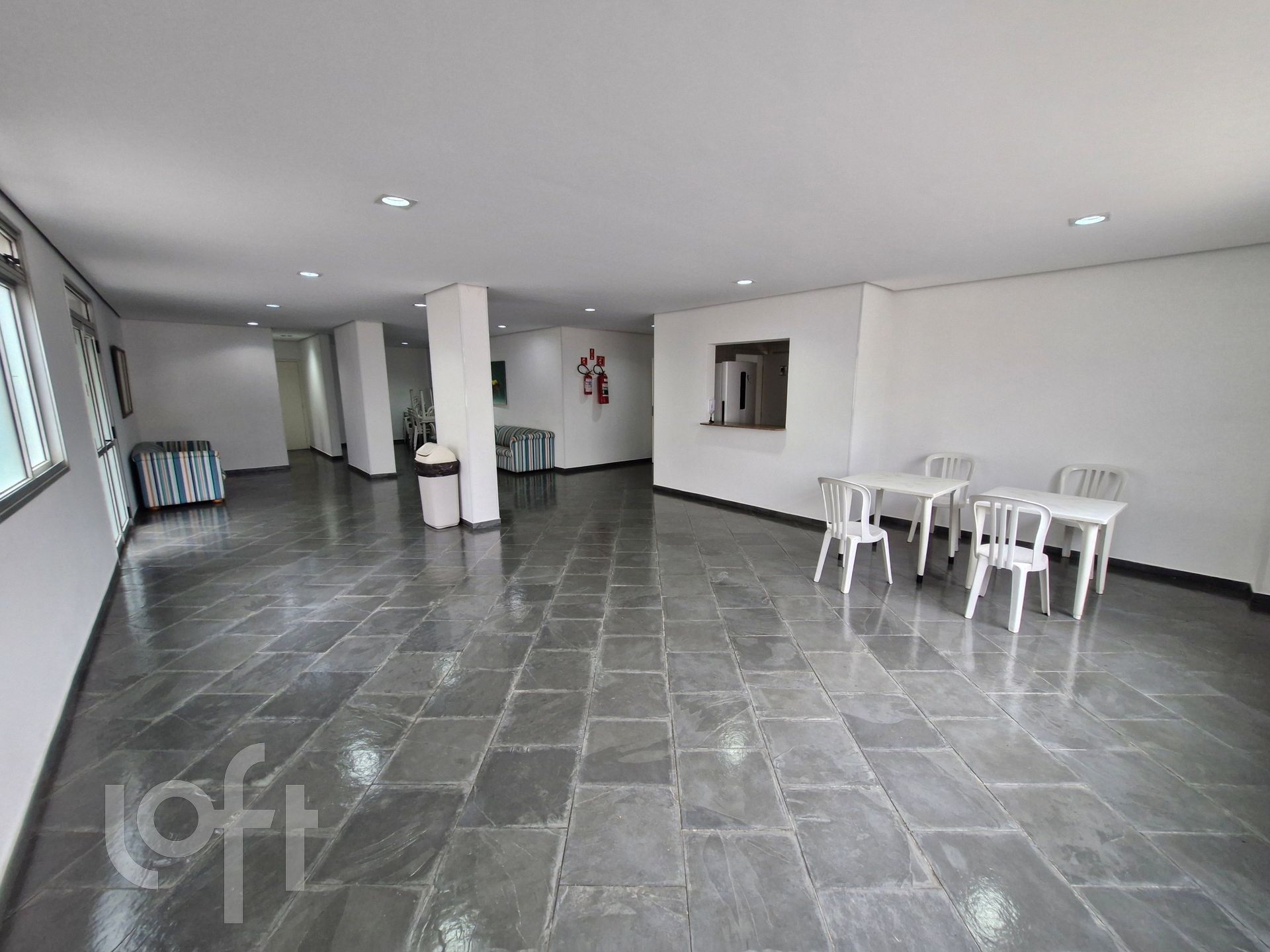 Apartamento à venda com 3 quartos, 82m² - Foto 16