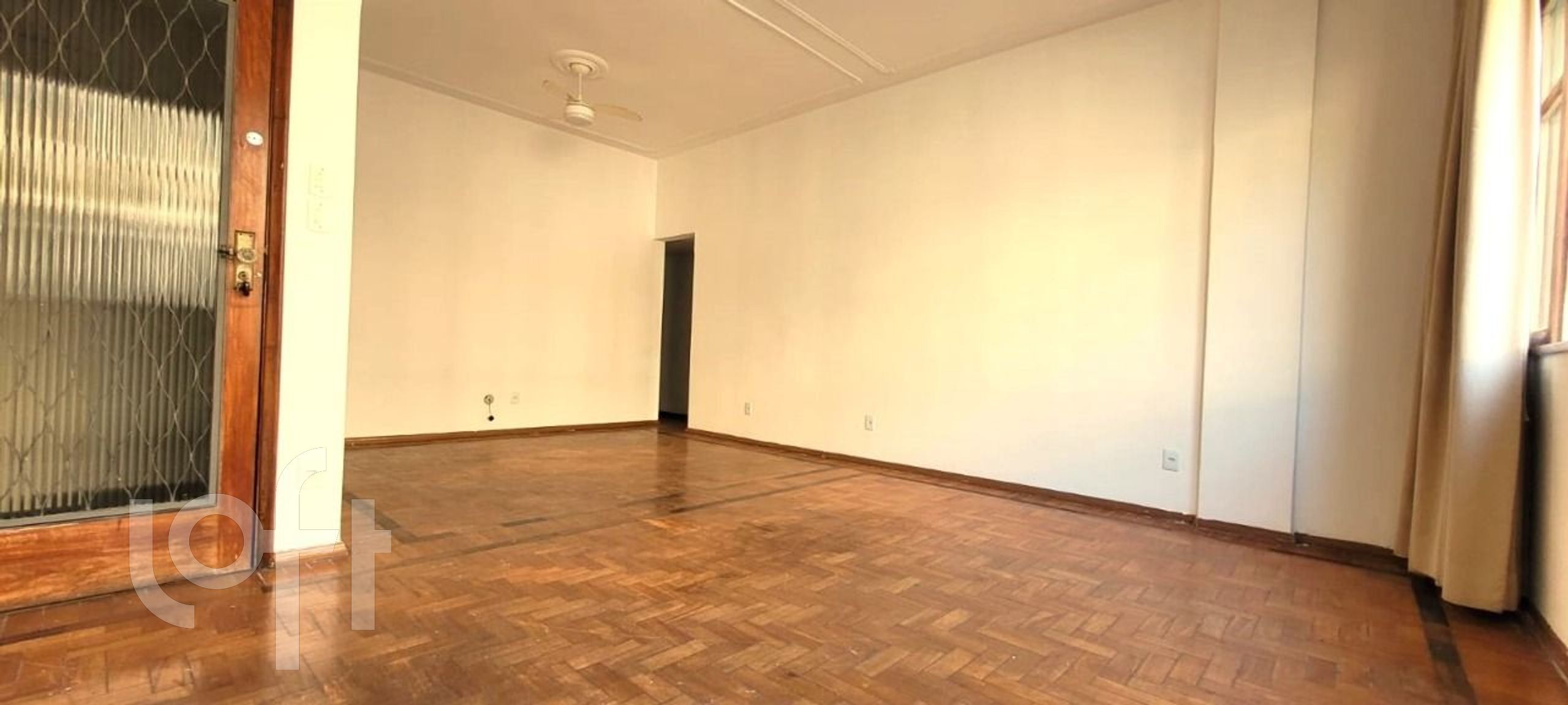 Apartamento à venda com 3 quartos, 99m² - Foto 3