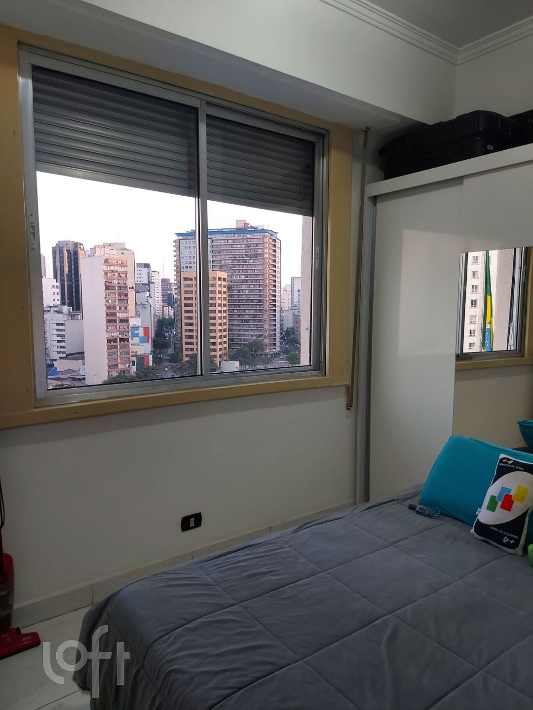 Apartamento à venda com 1 quarto, 30m² - Foto 4