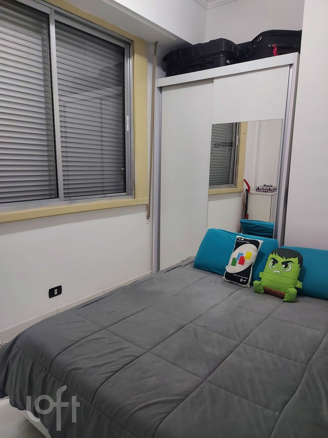 Apartamento à venda com 1 quarto, 30m² - Foto 2