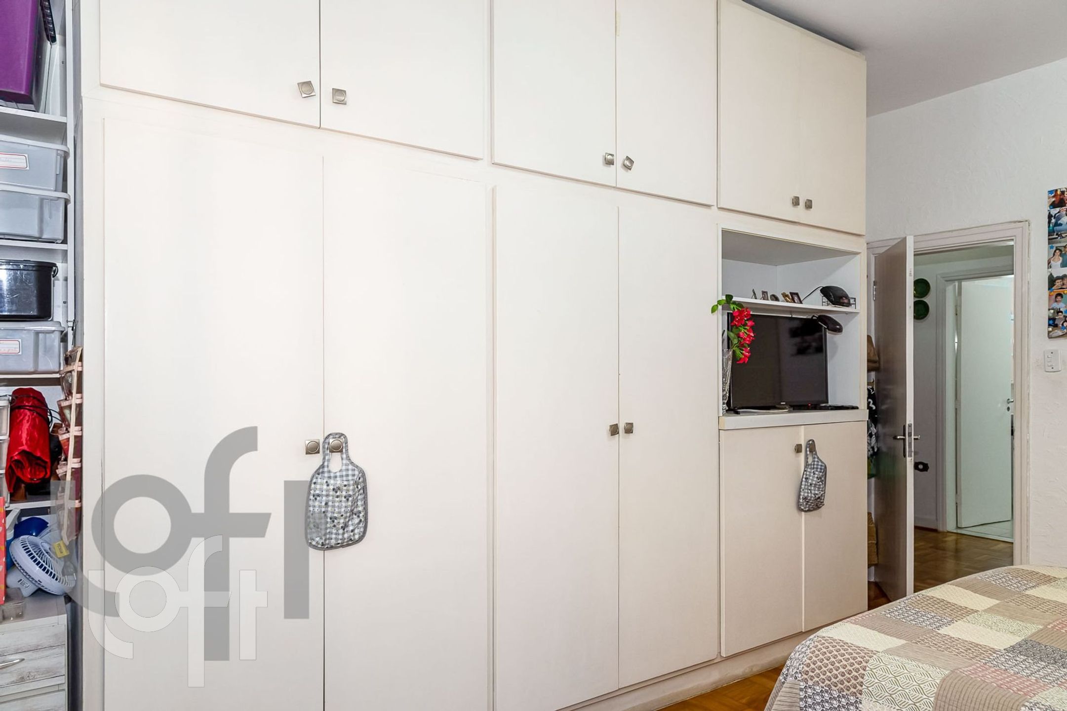 Apartamento à venda com 3 quartos, 220m² - Foto 11