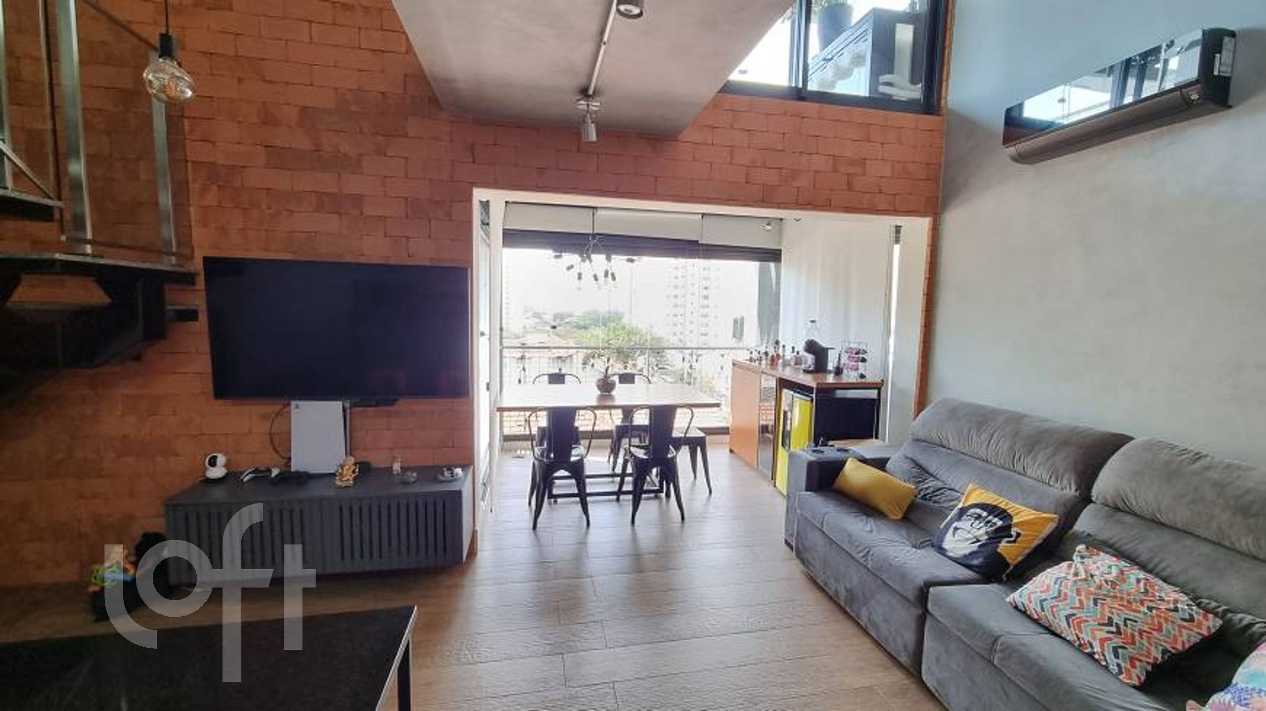 Apartamento à venda com 1 quarto, 68m² - Foto 1