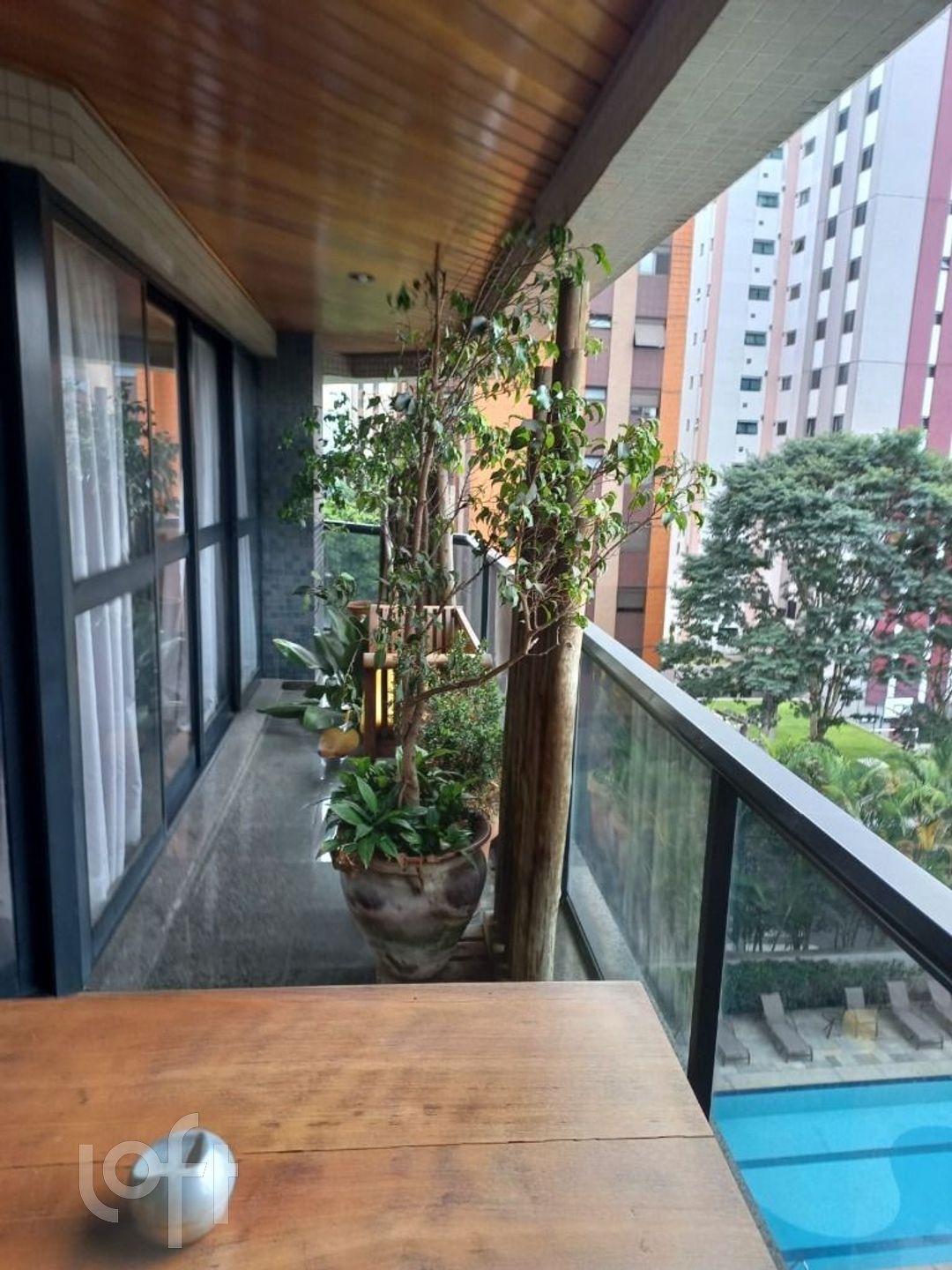 Apartamento à venda com 4 quartos, 200m² - Foto 16