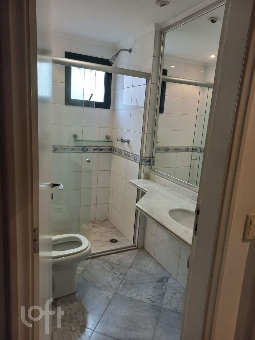 Apartamento à venda com 4 quartos, 200m² - Foto 25