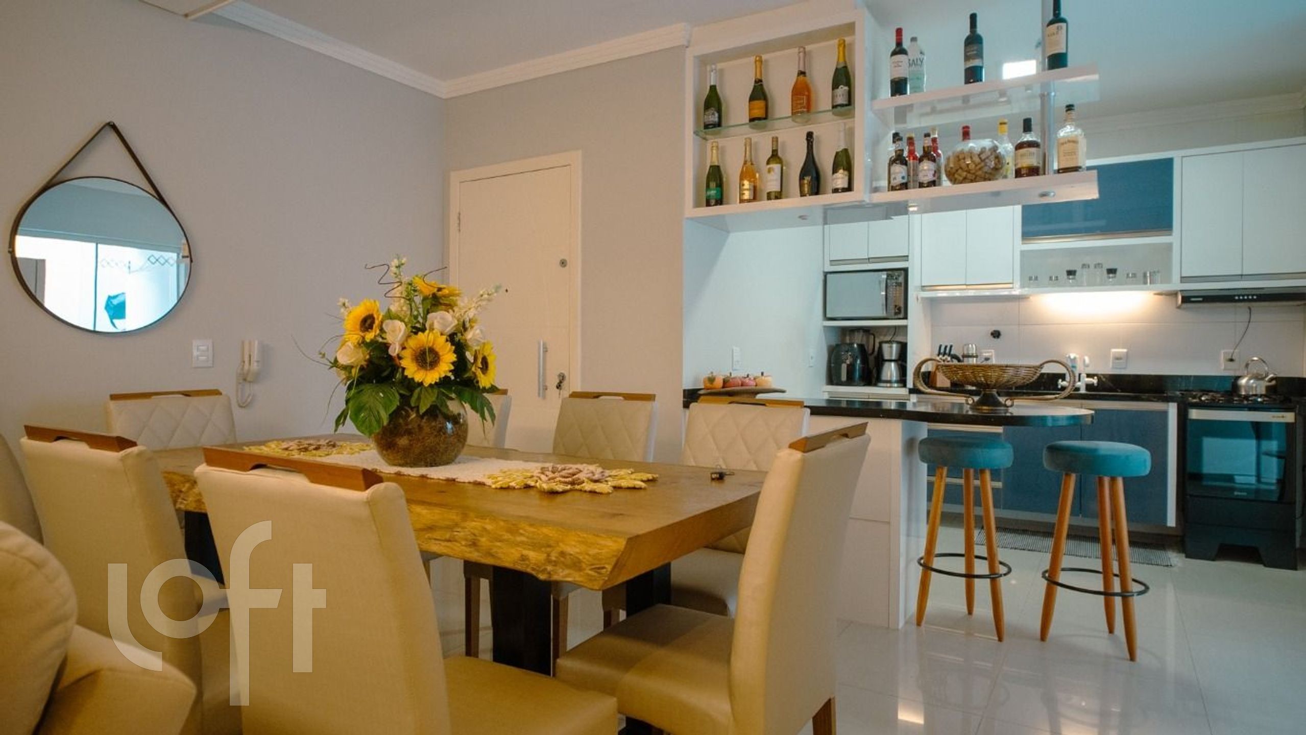 Apartamento à venda em Ingleses com 90 m², 3 quartos, 1 suíte, 2 vagas