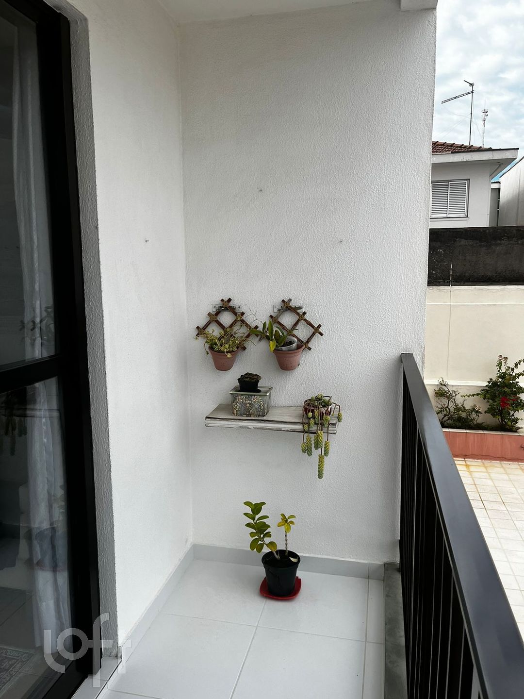 Apartamento à venda com 3 quartos, 75m² - Foto 4