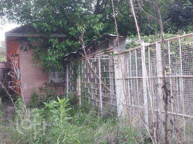 Casa com 220m², 3 dormitórios, Menino Deus em Porto Alegre