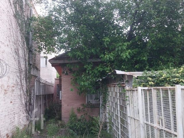 Casa com 220m², 3 dormitórios, Menino Deus em Porto Alegre