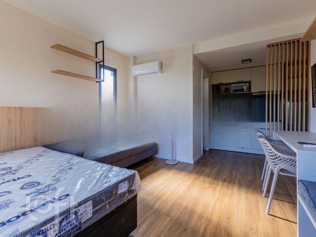 Apartamento com 29m², 1 dormitório, 1 vaga, Rio Branco em Porto Alegre
