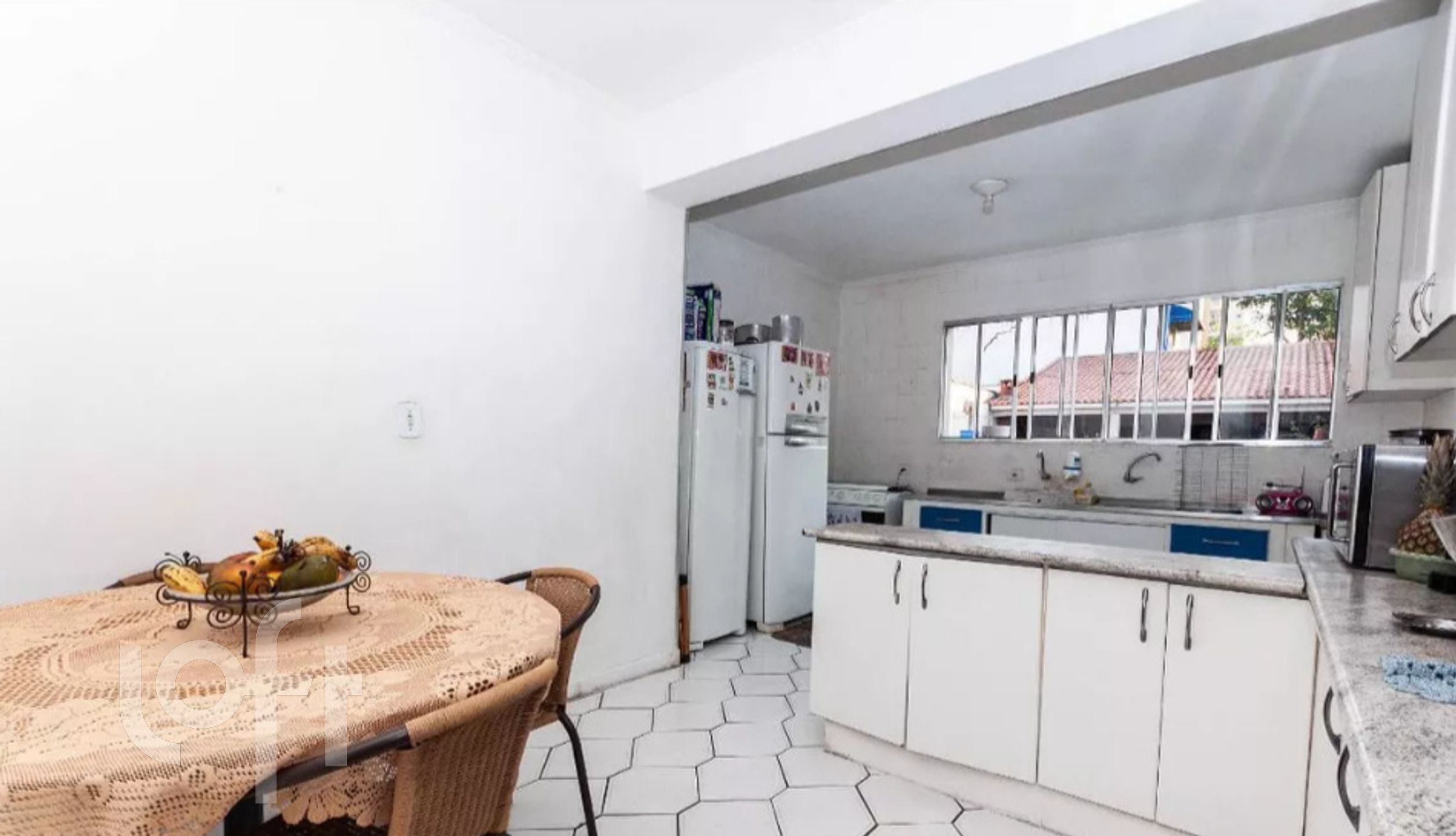 Casa à venda com 3 quartos, 400m² - Foto 8