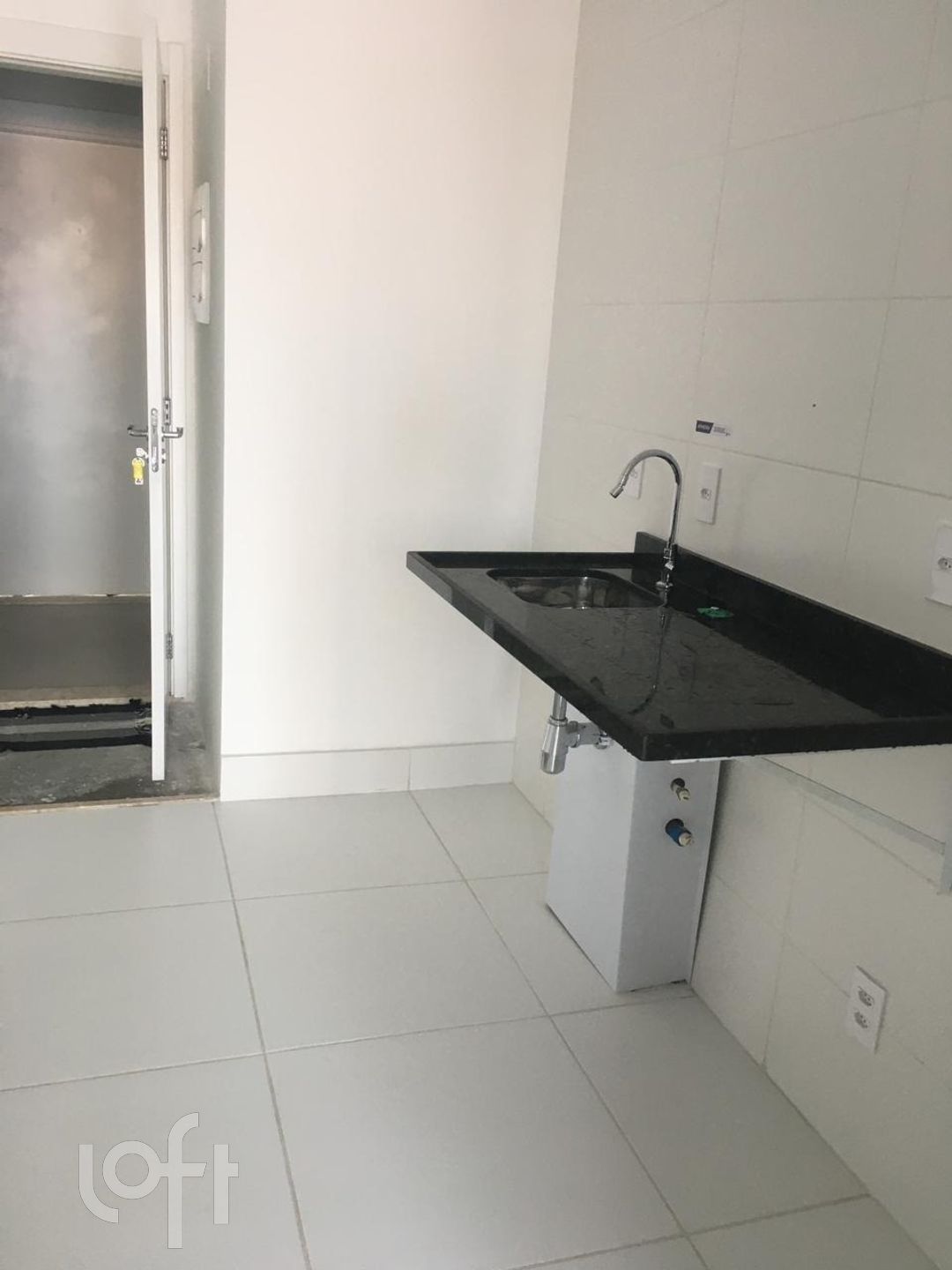 Apartamento à venda com 2 quartos, 141m² - Foto 10