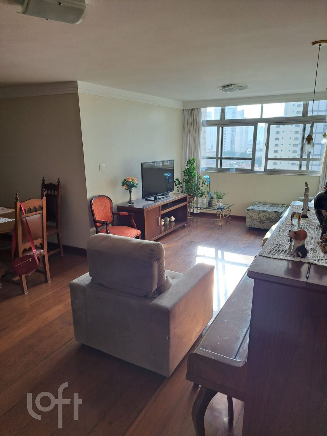 Apartamento à venda com 3 quartos, 146m² - Foto 3