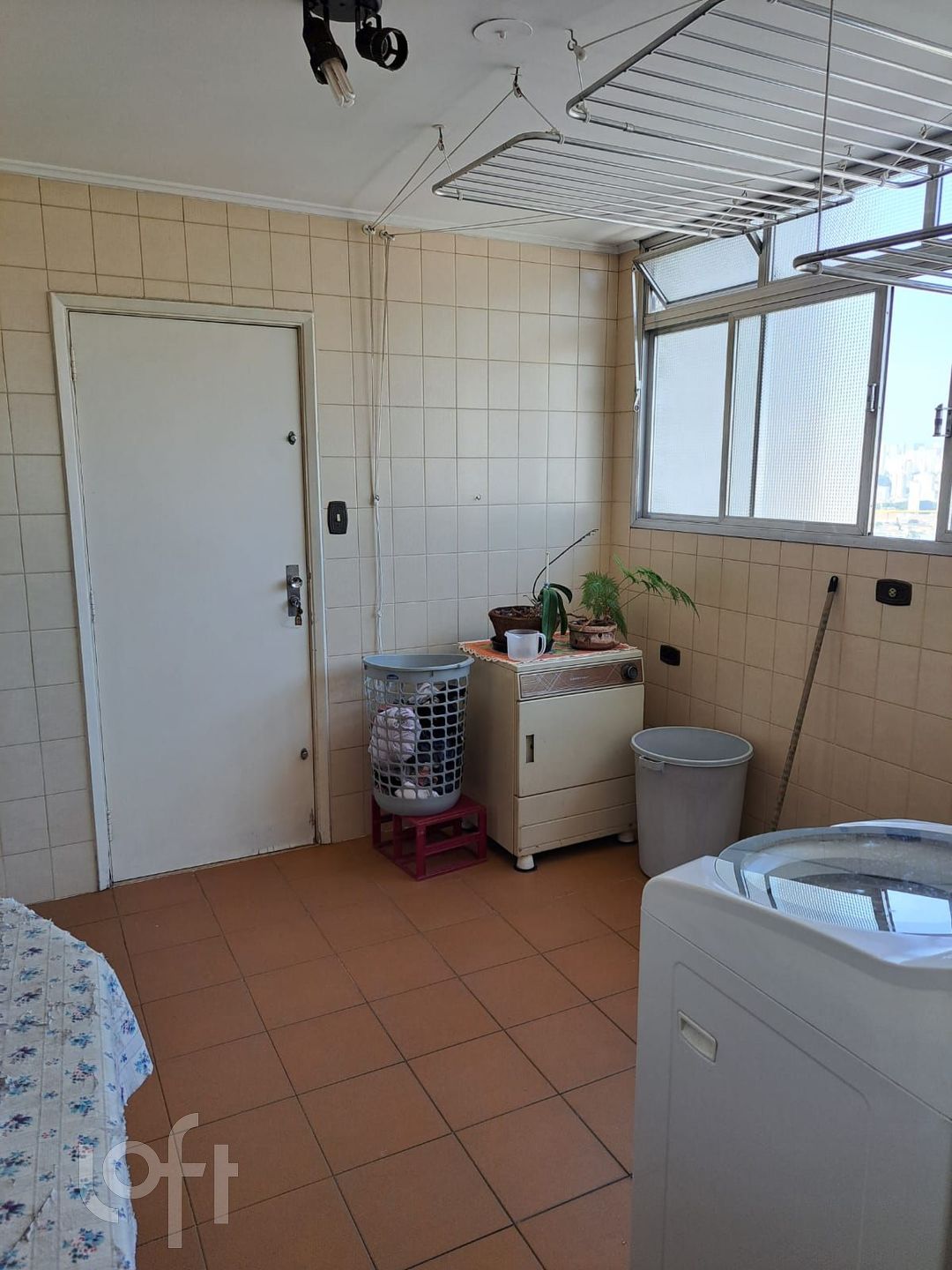 Apartamento à venda com 3 quartos, 146m² - Foto 9