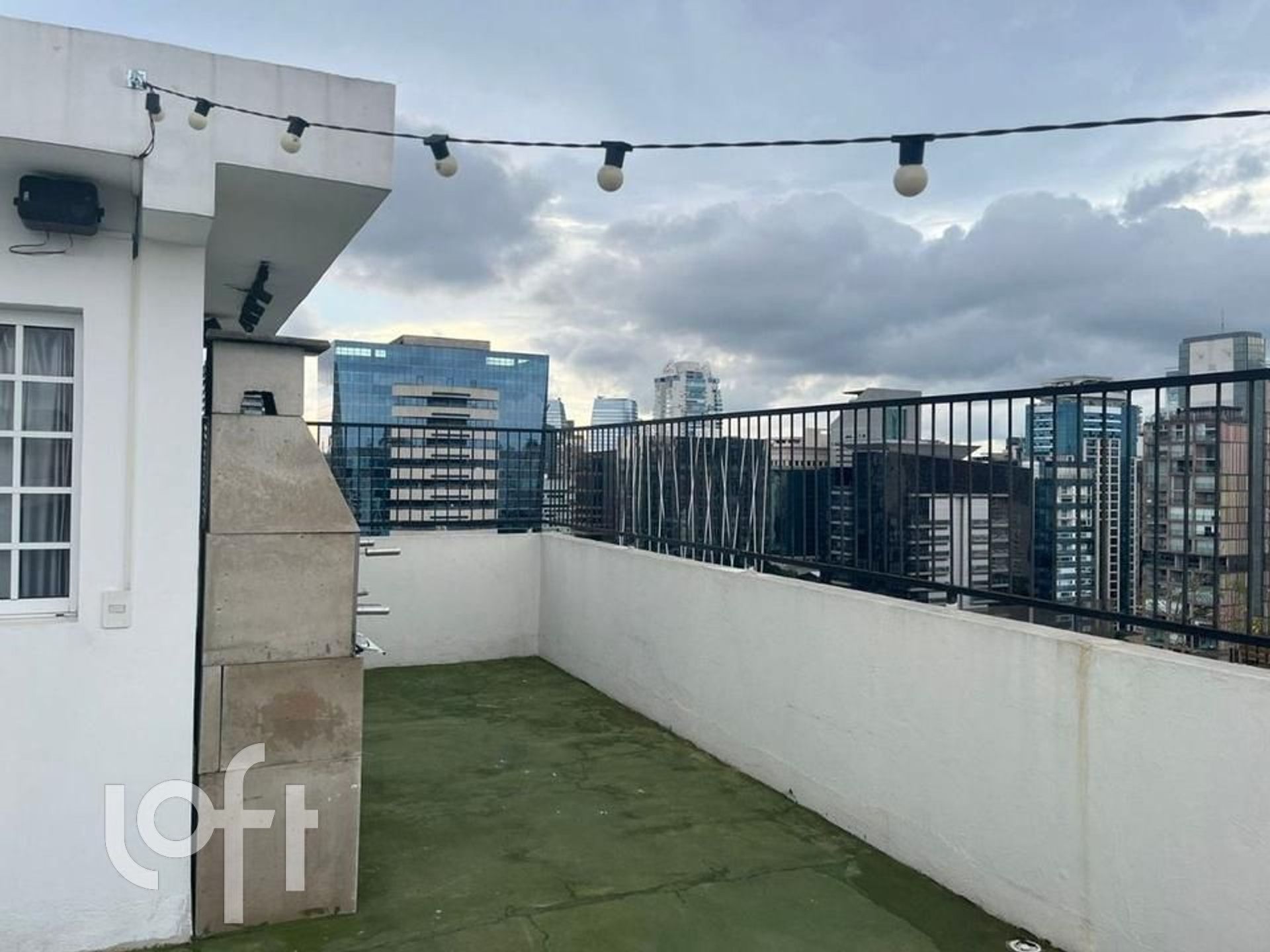 Apartamento à venda com 4 quartos, 200m² - Foto 15