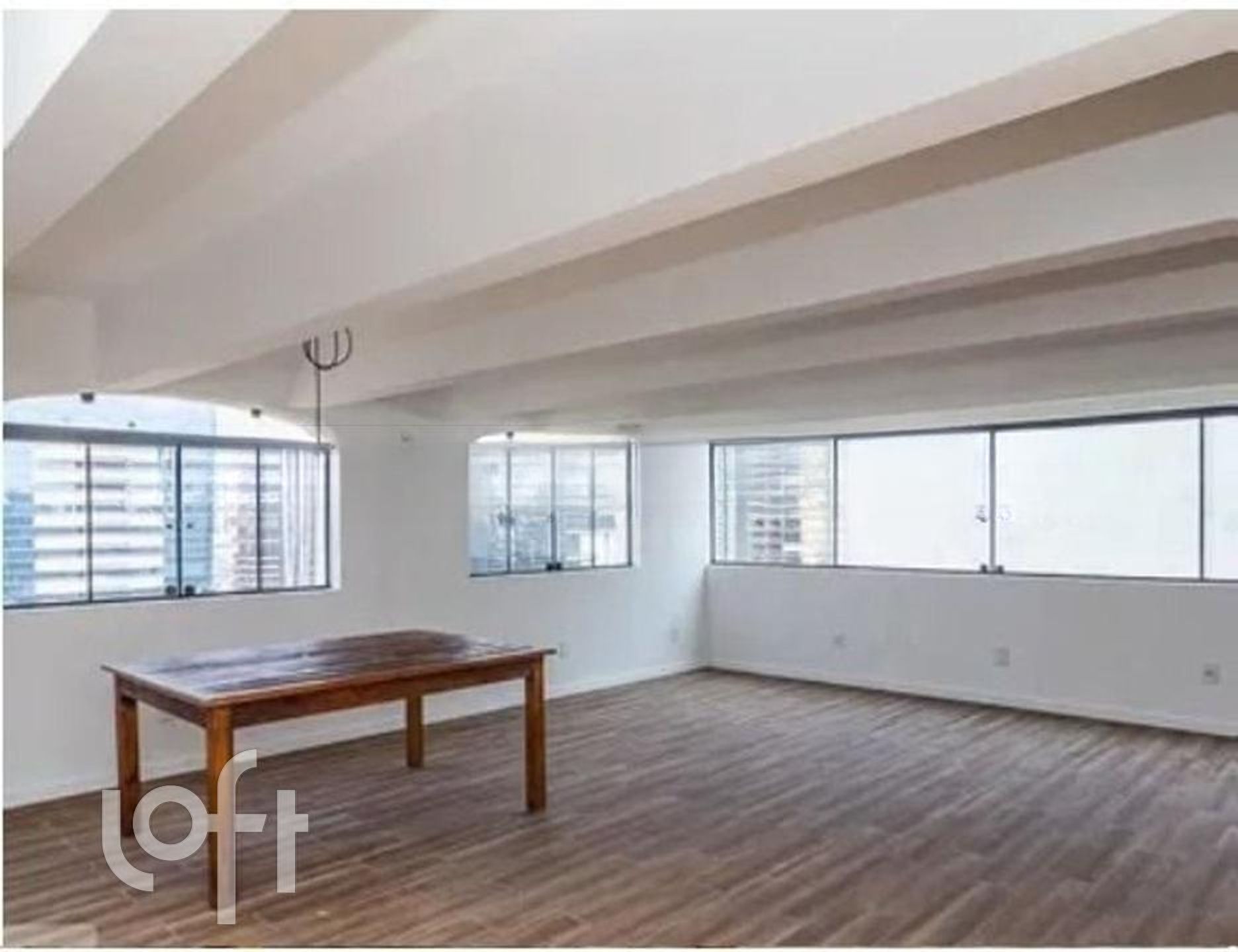 Apartamento à venda com 4 quartos, 200m² - Foto 3