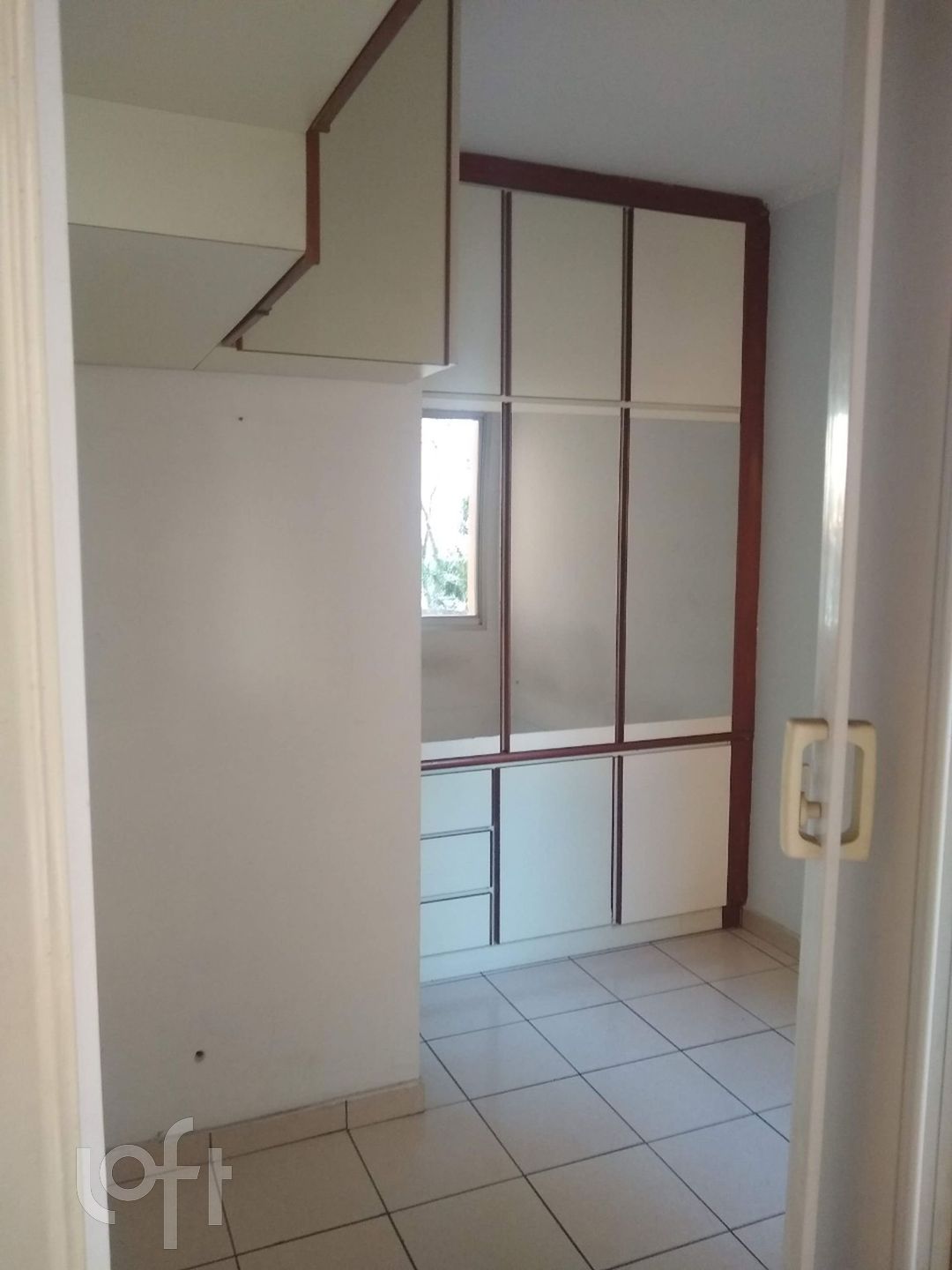 Apartamento à venda com 3 quartos, 80m² - Foto 3