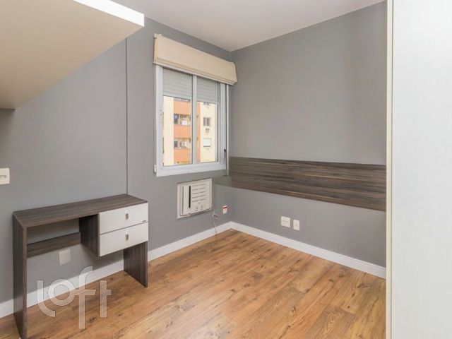 Apartamento com 74m², 3 dormitórios, 1 suíte, 1 vaga, Vila Ipiranga em Porto Alegre