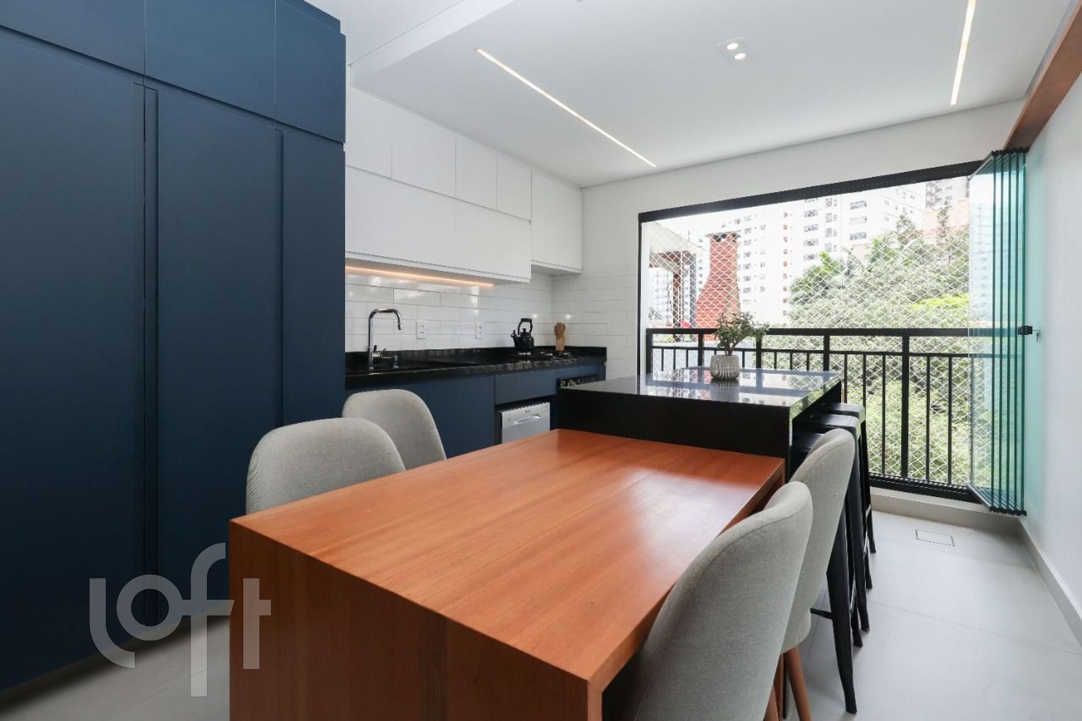 Casa à venda com 4 quartos, 311m² - Foto 13